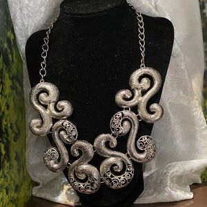 Lucia Silver Swirl Necklace